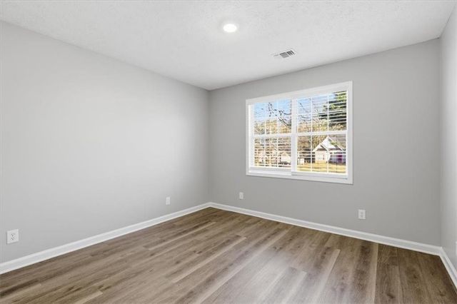 875 Oaklen View Drive, Sugar Hill, GA 30518