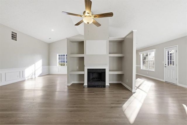 875 Oaklen View Drive, Sugar Hill, GA 30518