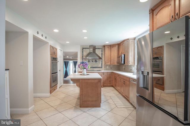 251 UPPER HOLLAND RD, Richboro, PA 18954