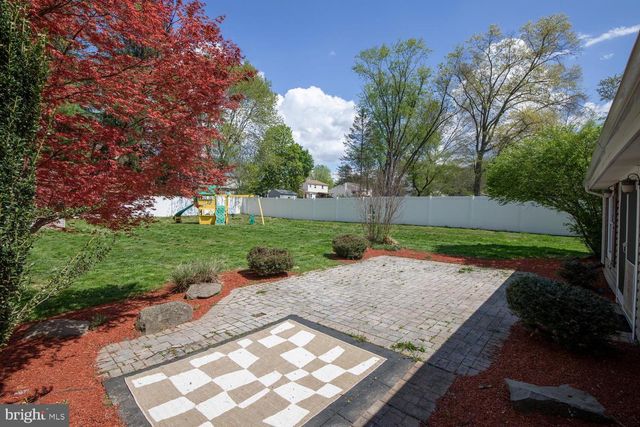 251 UPPER HOLLAND RD, Richboro, PA 18954