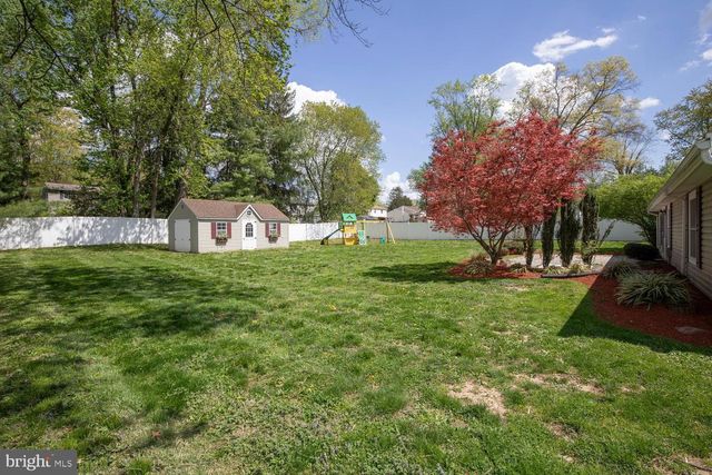 251 UPPER HOLLAND RD, Richboro, PA 18954