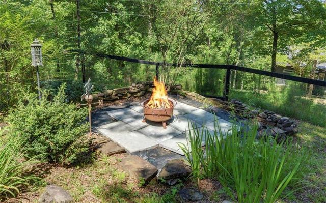 280 Cherokee Court, Ellijay, GA 30540