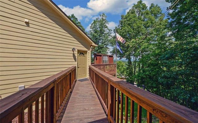 280 Cherokee Court, Ellijay, GA 30540