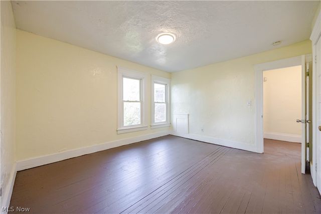 1516 E 86th Street, Cleveland, OH 44106