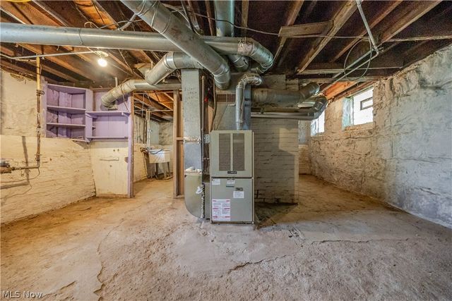 1516 E 86th Street, Cleveland, OH 44106