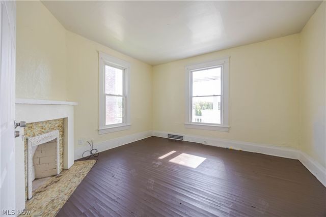 1516 E 86th Street, Cleveland, OH 44106