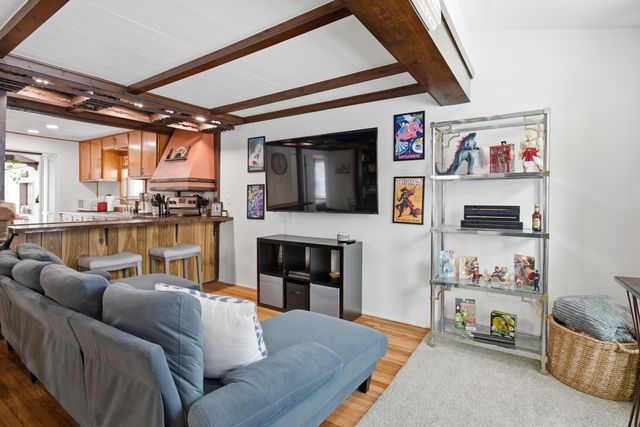 38 Burton Avenue, Scio Twp, MI 48103