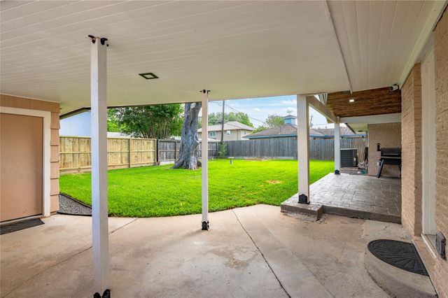 4434 Cheena Drive, Houston, TX 77096