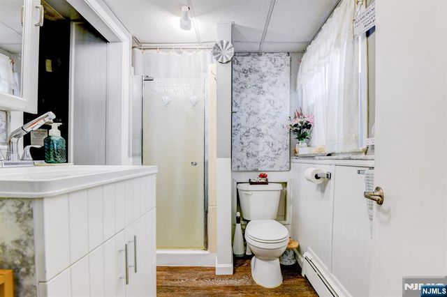 21 Normandy Circle, Hopatcong, NJ 07843