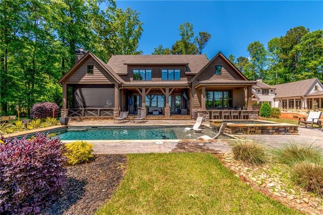 136 Phoenix Drive, Eatonton, GA 31024