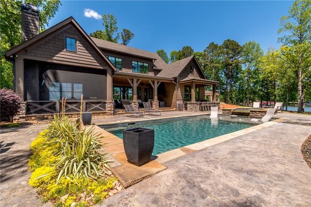 136 Phoenix Drive, Eatonton, GA 31024