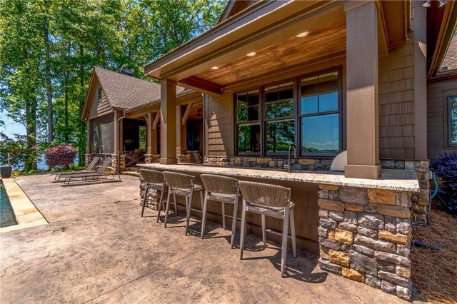 136 Phoenix Drive, Eatonton, GA 31024