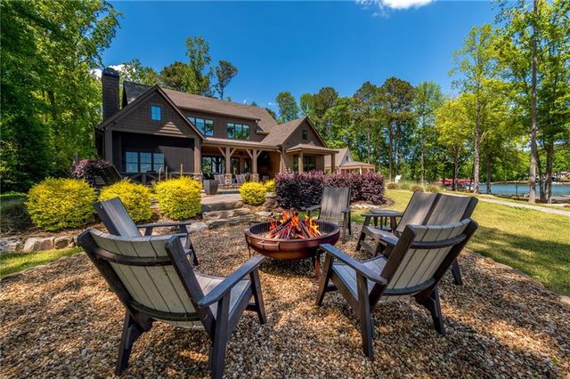 136 Phoenix Drive, Eatonton, GA 31024
