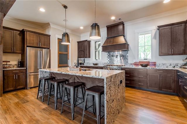 136 Phoenix Drive, Eatonton, GA 31024