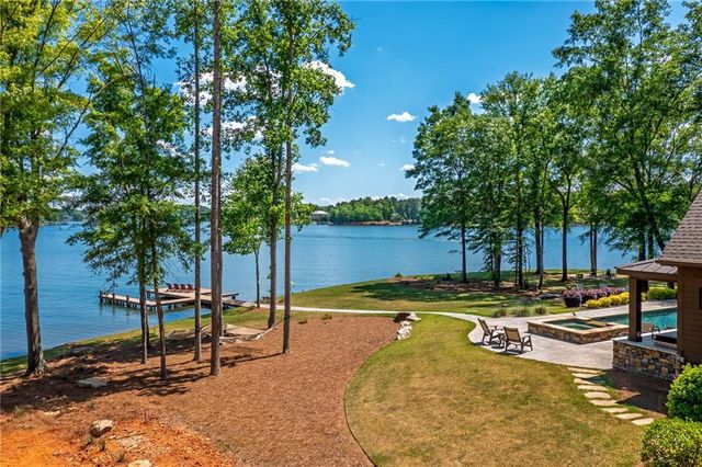 136 Phoenix Drive, Eatonton, GA 31024