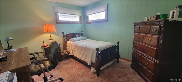39 Angela Lane, Cheektowaga, NY 14225