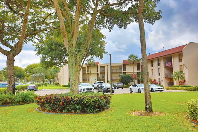 6401 N University Drive 210, Tamarac, FL 33321