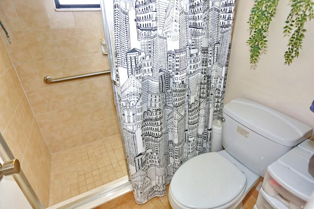 6401 N University Drive 210, Tamarac, FL 33321