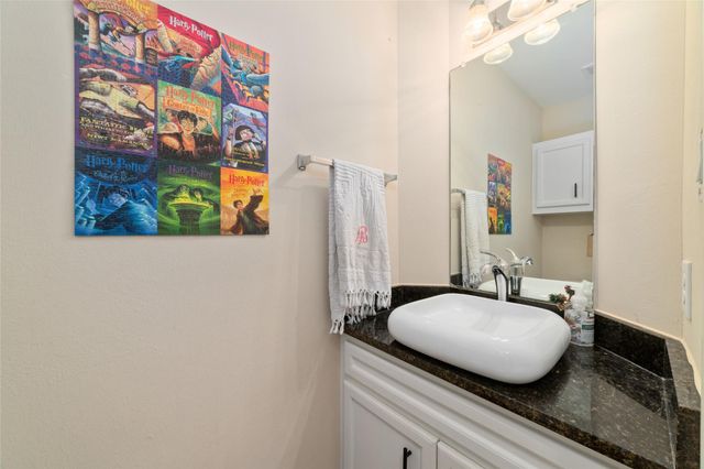 516 Westcross Street, Houston, TX 77018