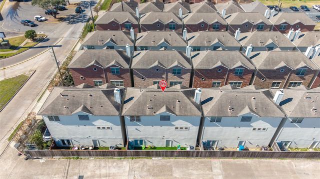 516 Westcross Street, Houston, TX 77018