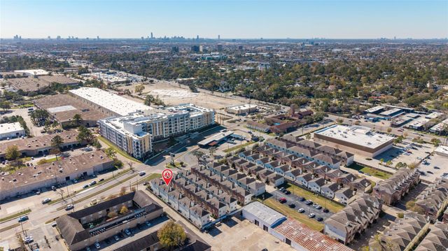 516 Westcross Street, Houston, TX 77018