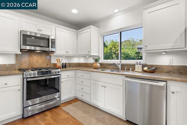 714 Glenside Circle, Lafayette, CA 94549
