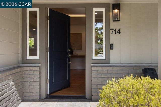 714 Glenside Circle, Lafayette, CA 94549