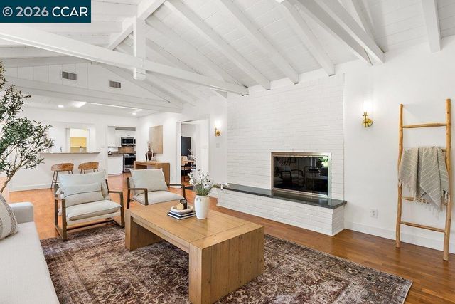 714 Glenside Circle, Lafayette, CA 94549