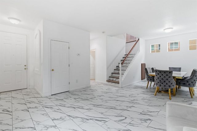 8061 Shay Circle Cir, Stockton, CA 95212