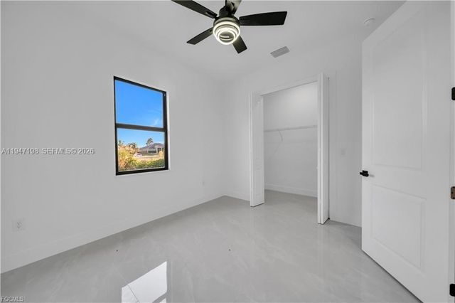 3105 28th ST SW, Lehigh Acres, FL 33976