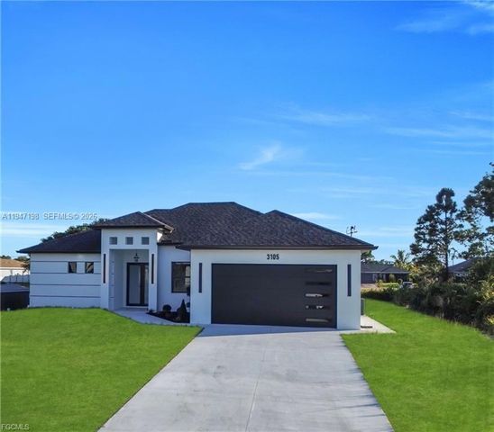 3105 28th ST SW, Lehigh Acres, FL 33976