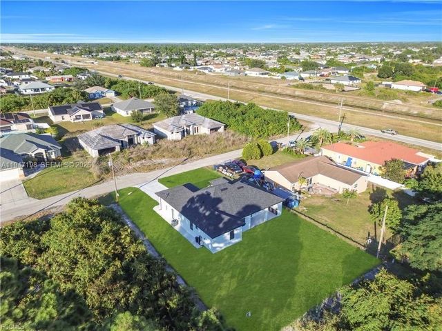 3105 28th ST SW, Lehigh Acres, FL 33976