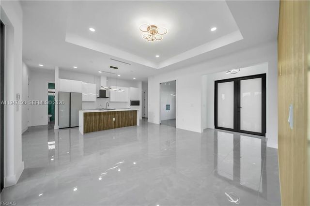 3105 28th ST SW, Lehigh Acres, FL 33976