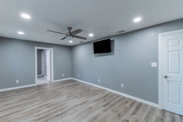 1010 SE 17th Street, Mineral Wells, TX 76067
