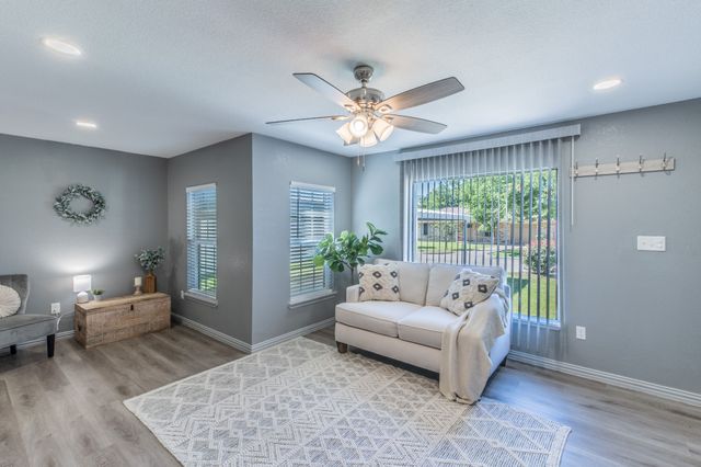 1010 SE 17th Street, Mineral Wells, TX 76067