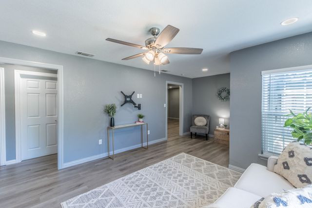 1010 SE 17th Street, Mineral Wells, TX 76067