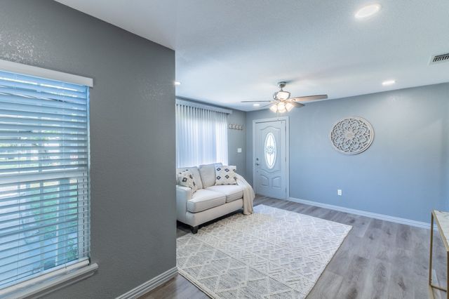 1010 SE 17th Street, Mineral Wells, TX 76067