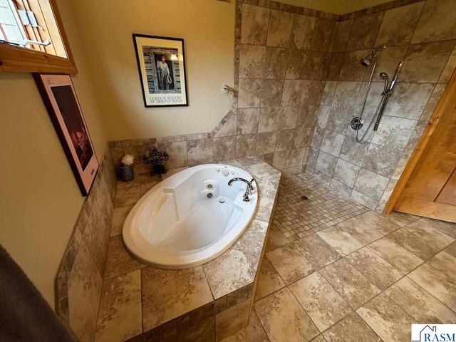 35382 480th Street, Kasota, MN 56050