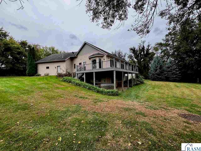 35382 480th Street, Kasota, MN 56050