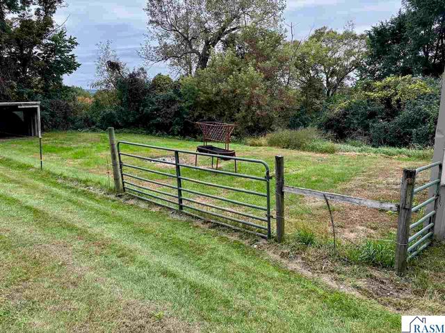 35382 480th Street, Kasota, MN 56050
