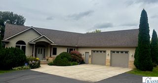 35382 480th Street, Kasota, MN 56050