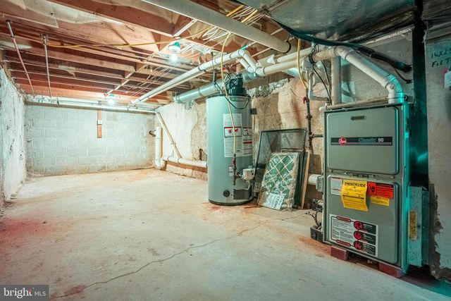 1738 N BOUVIER ST, Philadelphia, PA 19121