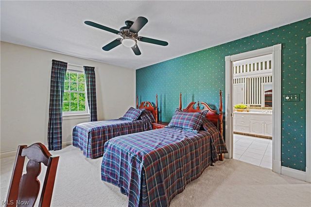 7575 Benner Road, New Franklin, OH 44614