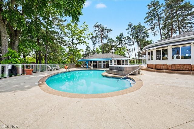 7575 Benner Road, New Franklin, OH 44614
