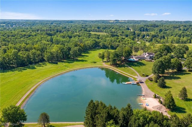 7575 Benner Road, New Franklin, OH 44614