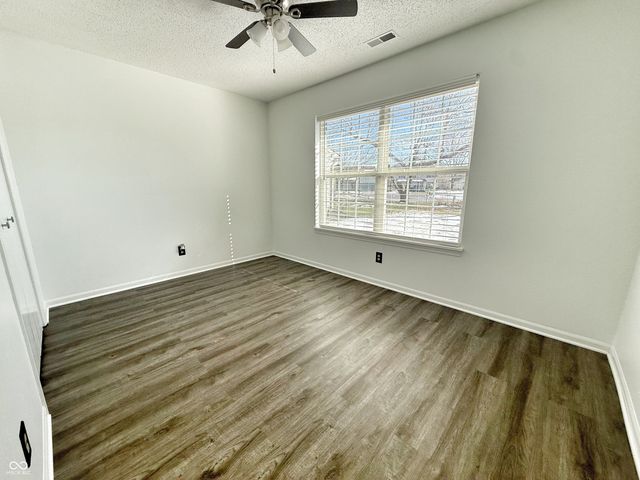 776 Alvey Court, Greenwood, IN 46143