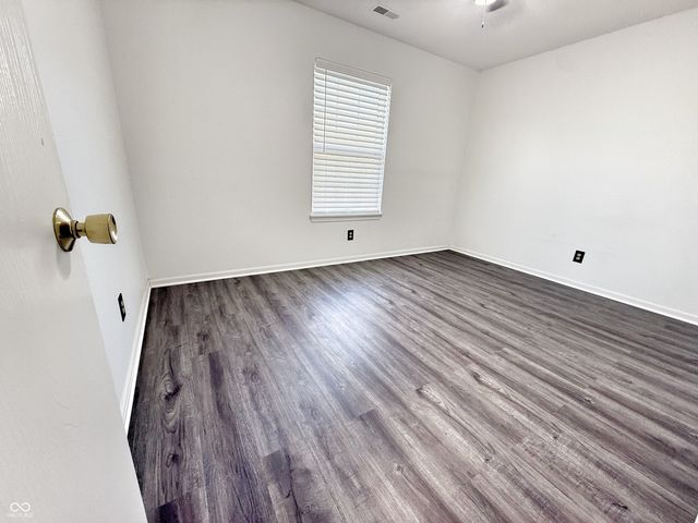 776 Alvey Court, Greenwood, IN 46143