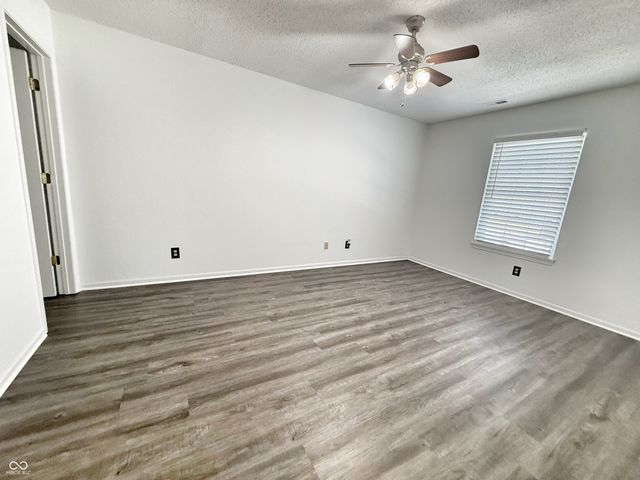 776 Alvey Court, Greenwood, IN 46143