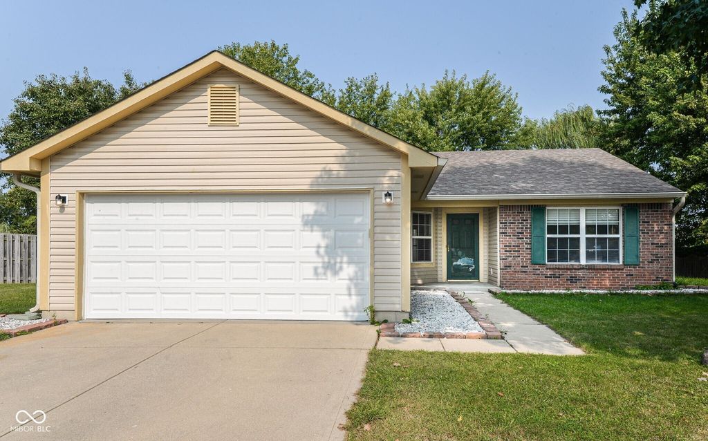 776 Alvey Court, Greenwood, IN 46143