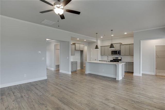 196 Oakdale Road, Jefferson, GA 30549